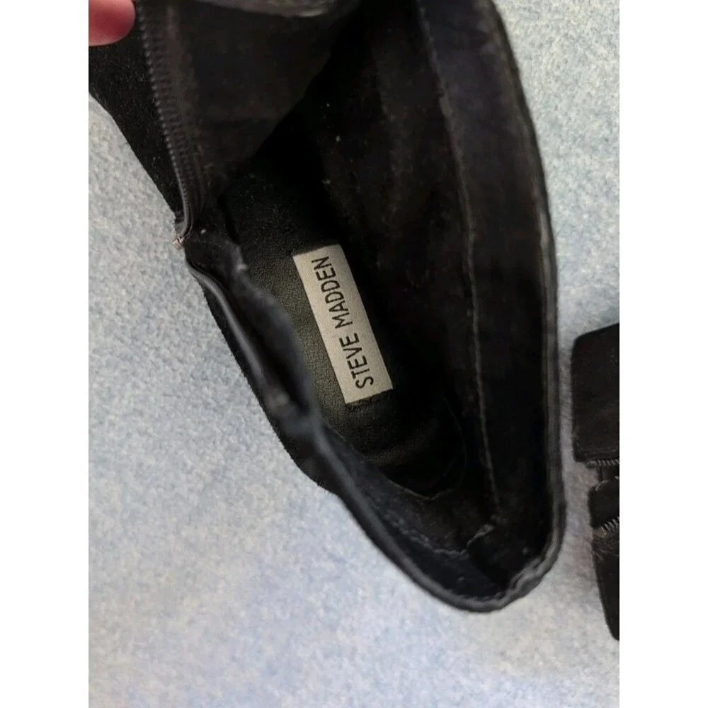 Steve Madden Women's Black Suede Holster Booties Sz 7.5B Zipper - Picture 4 of 6